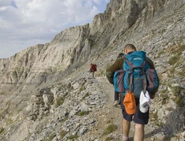 Εντοπίστηκε ο 80χρονος πεζοπόρος που αγνοούνταν στην Καλαμπάκα